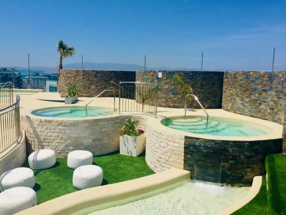 Apartment Hidden Gem At Luxurious Ocean Village *