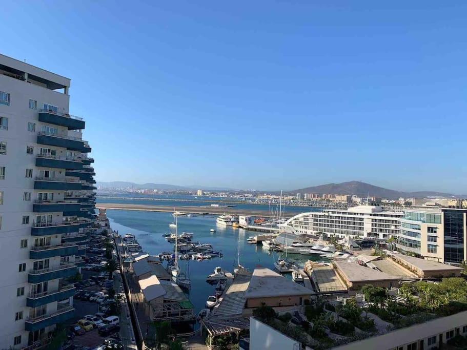 Apartment Spectacular Sea Views