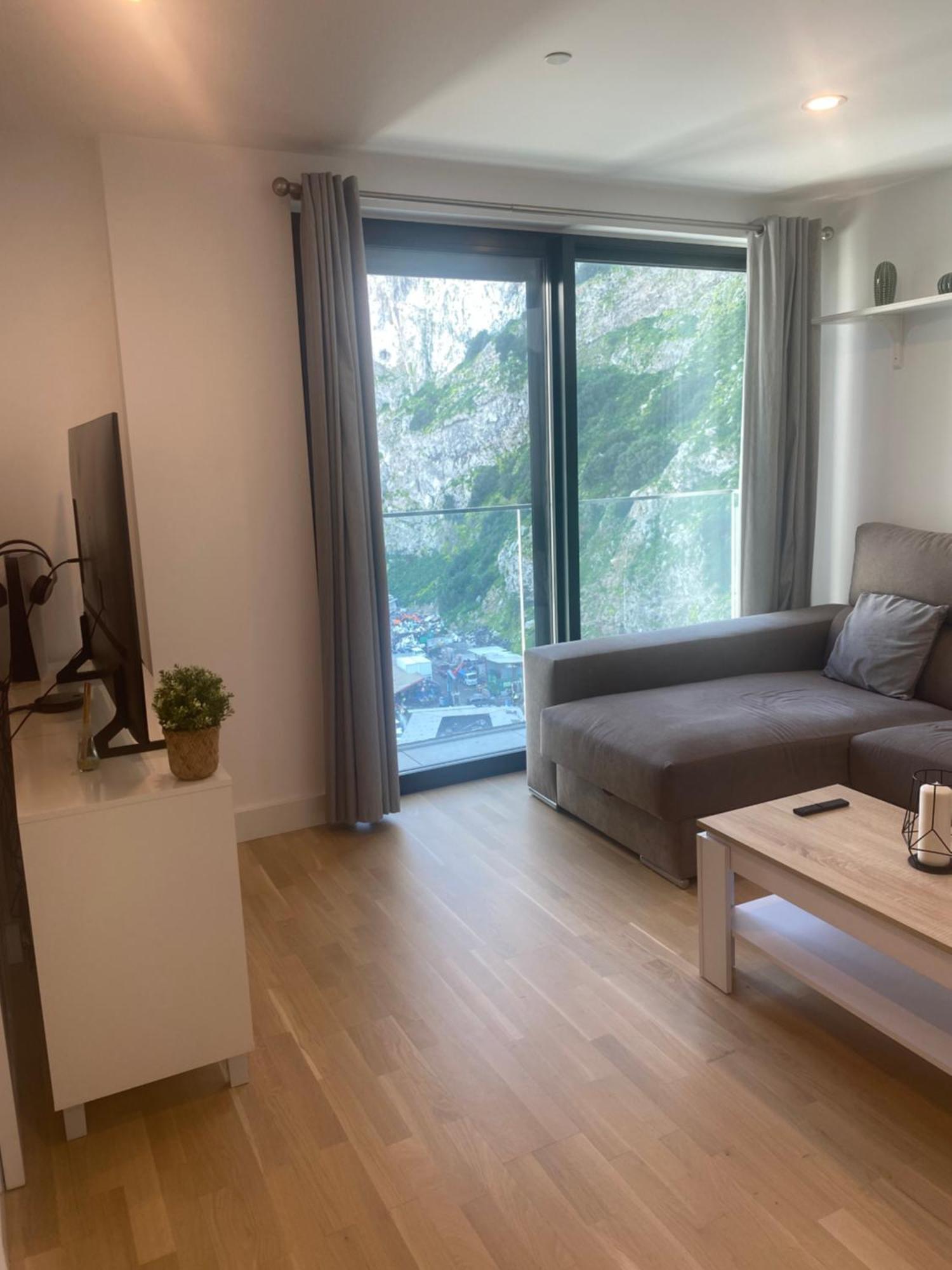 Cp Floor Luxury With And Pool Apartment *