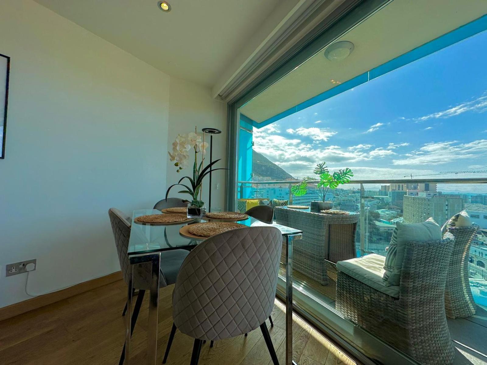 Bright Ocean Village Apartamento