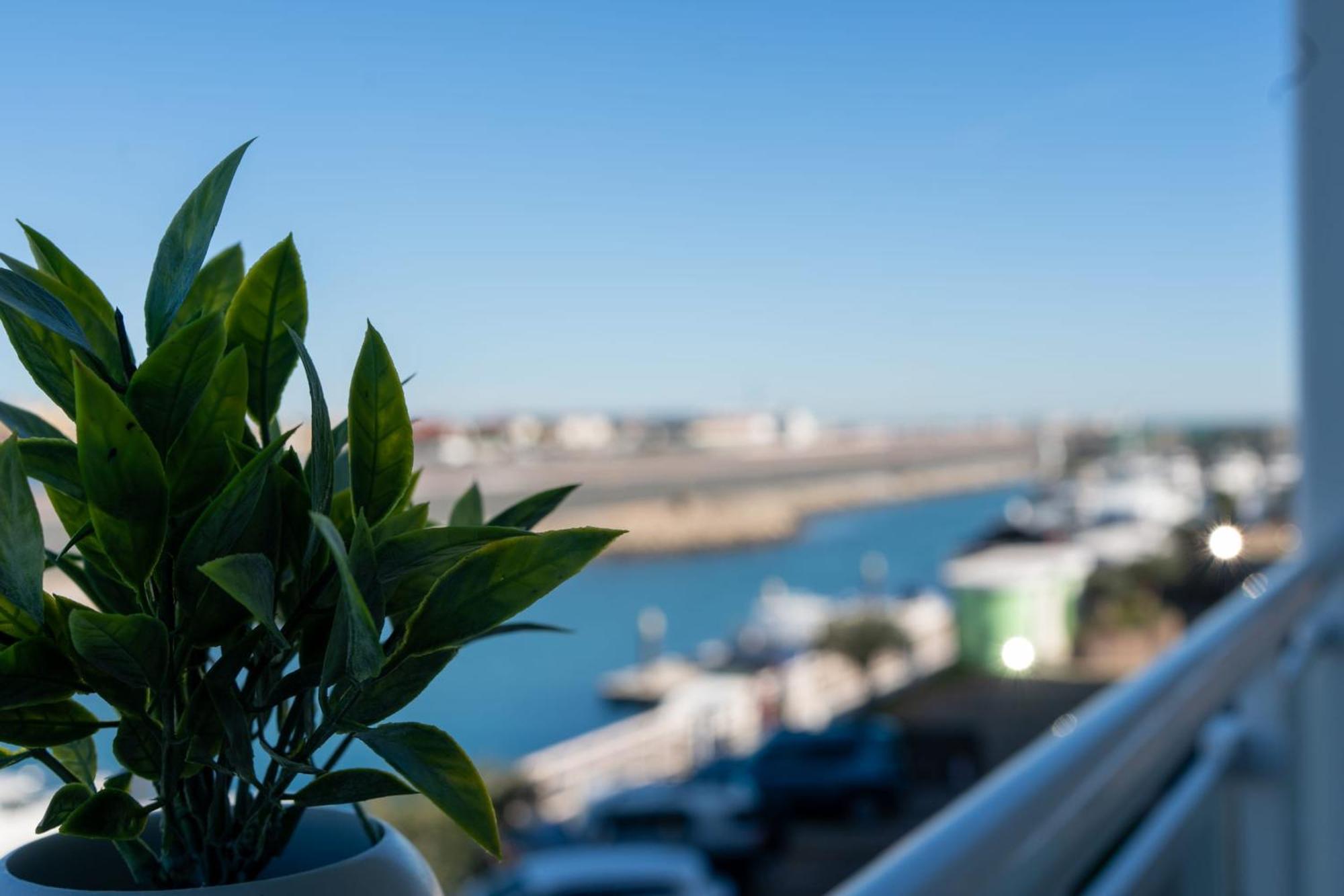 Apartment Marina Club Luxury-hosted By Sweetstay *