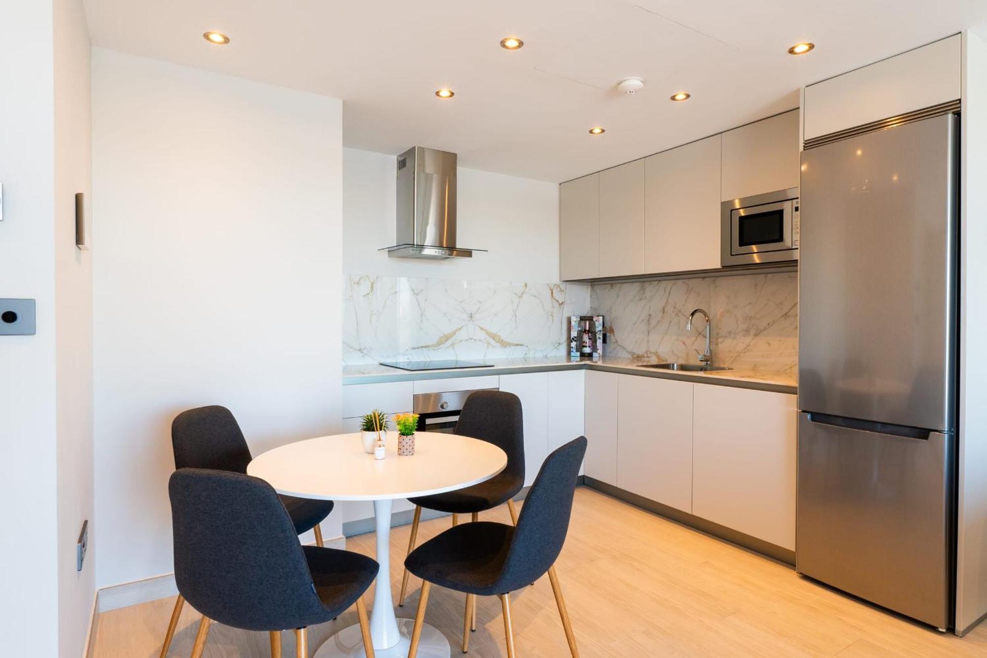 Apartment Marina Club Luxury-hosted By Sweetstay Gibraltar