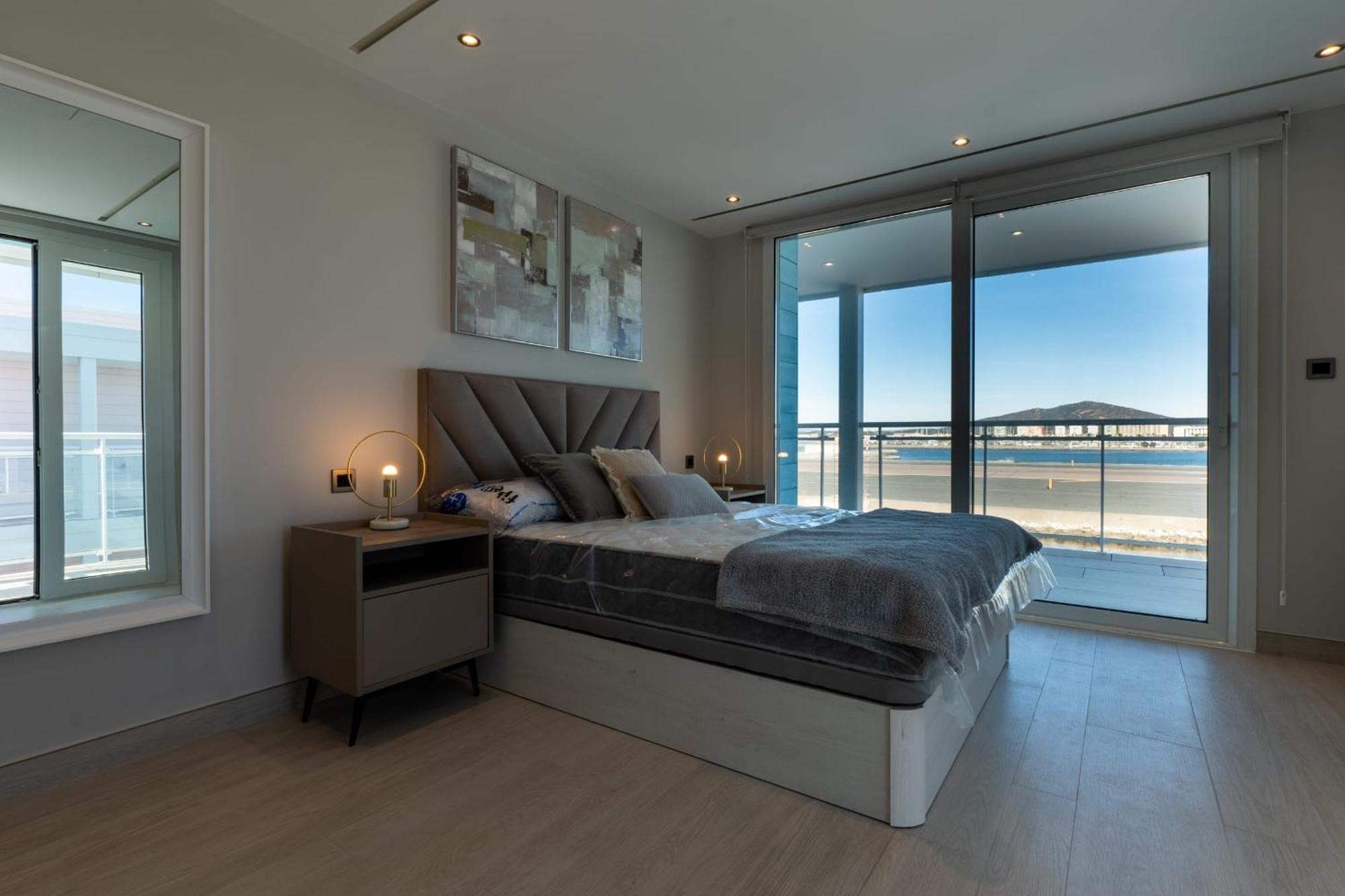 Apartment Marina Club Luxury-hosted By Sweetstay