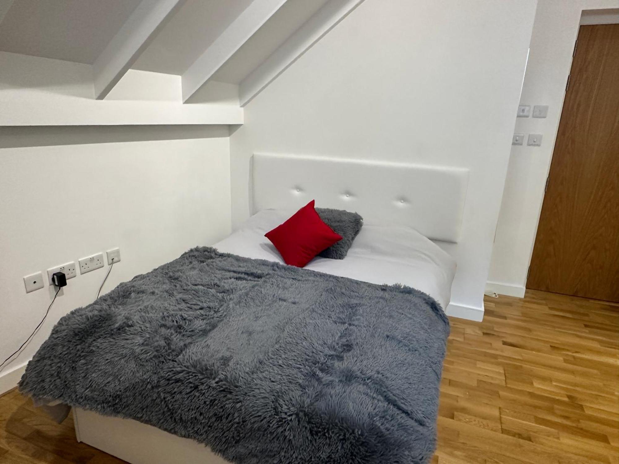 Moda - Location Apartment Gibraltar