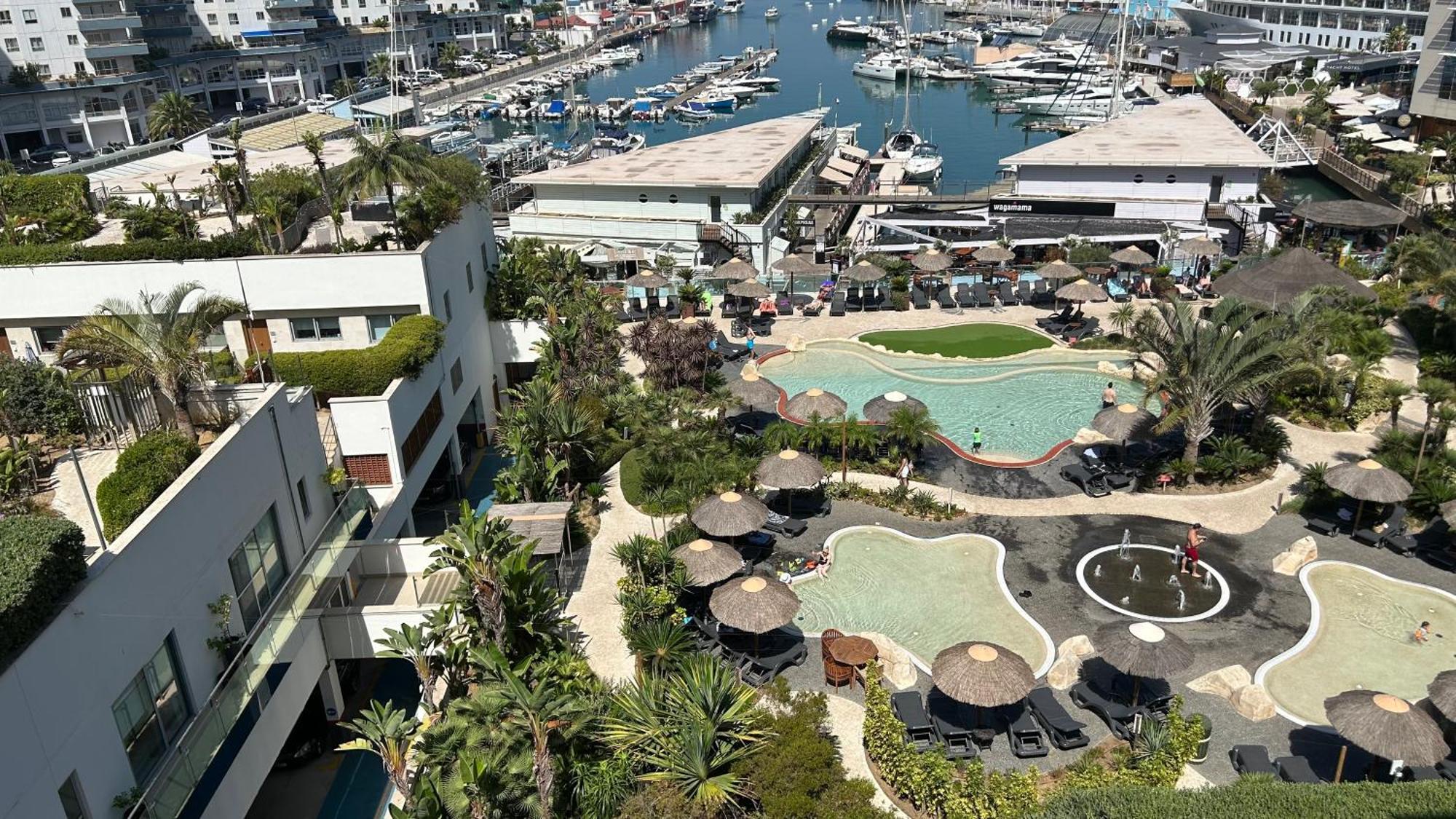 Ocean Village Luxury 2 Bed 2 Bath - Amazing Views - Pools And Jacuzzis Gibraltar