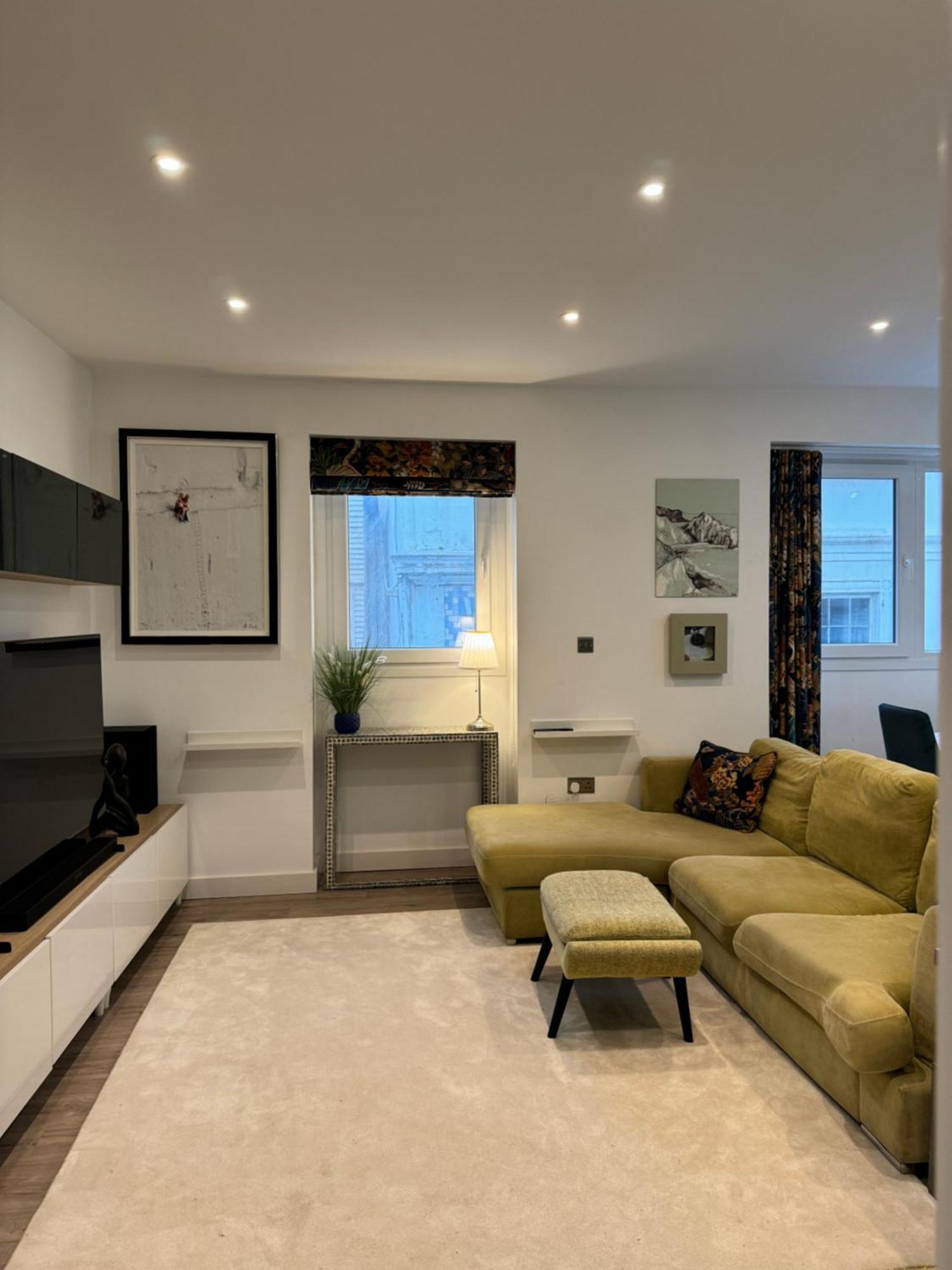 Apartamento Sleek Oasis In The Heart Of - Sleeps 6 *