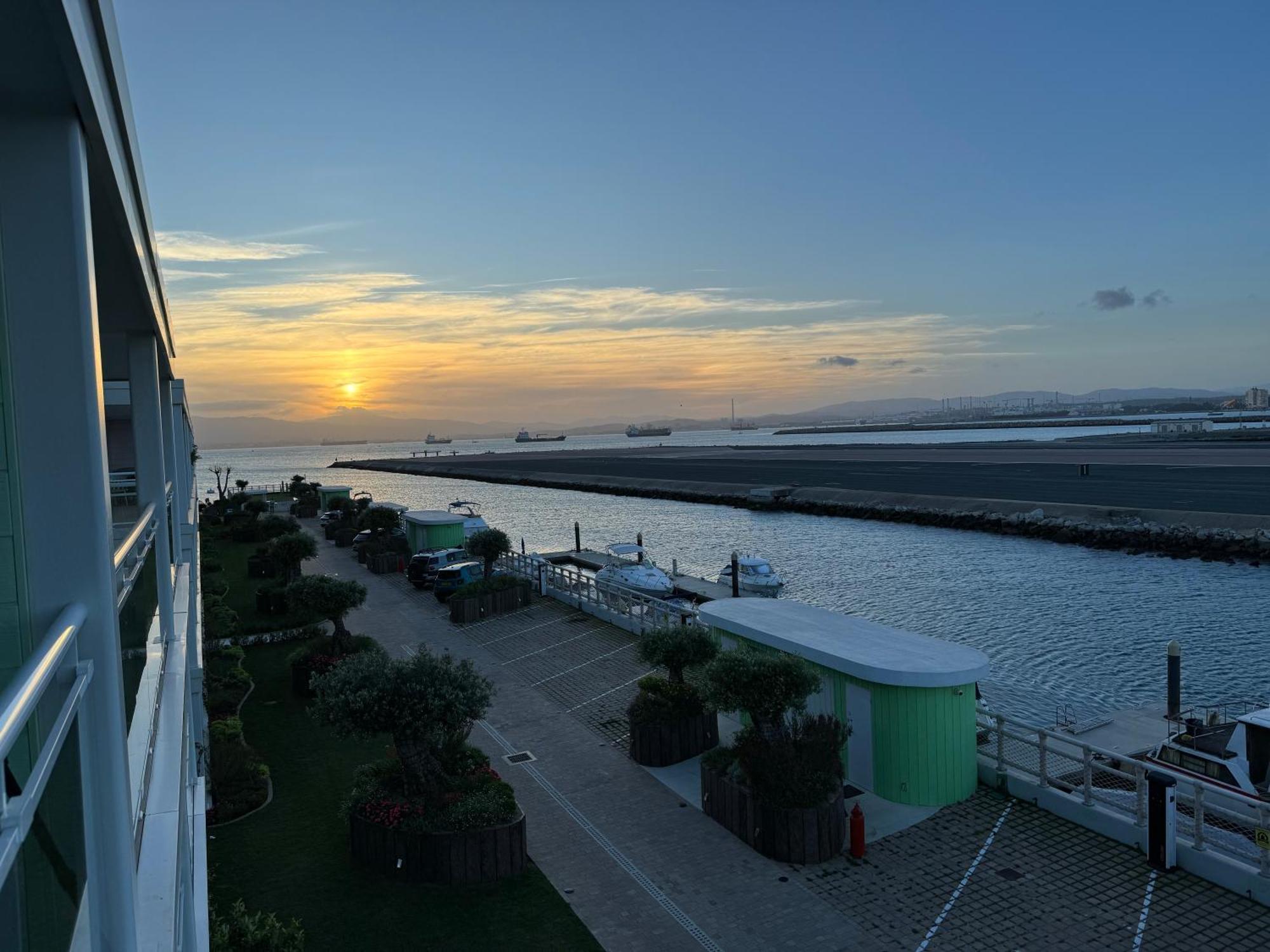 Marina Club Luxury Private With Pool And Incredible Views