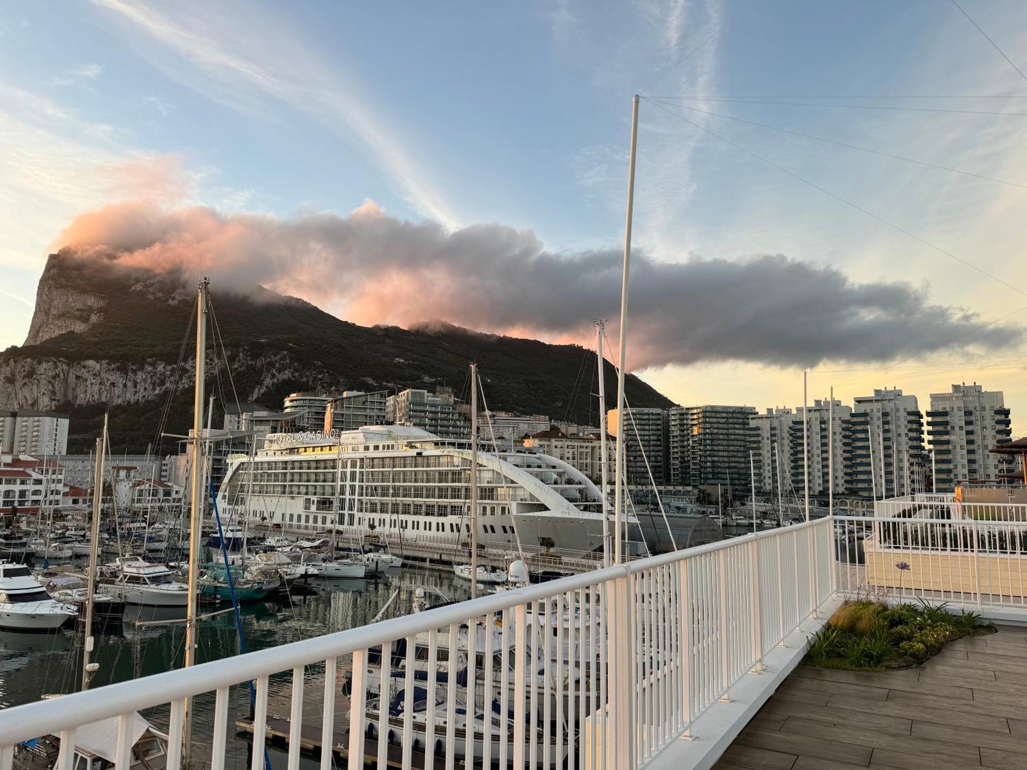 Marina Club Luxury Private With Pool And Incredible Views