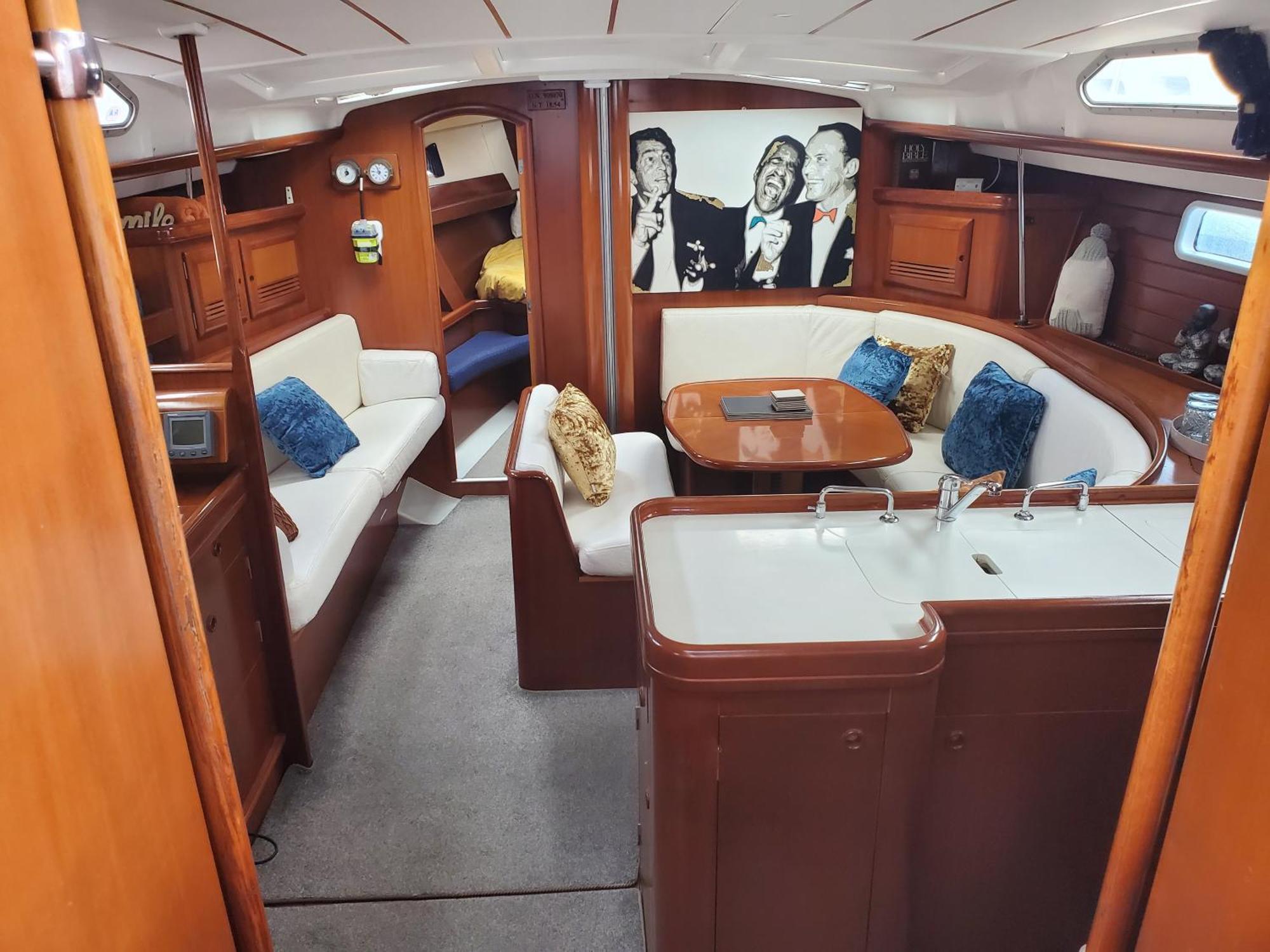 Luxury Yacht 