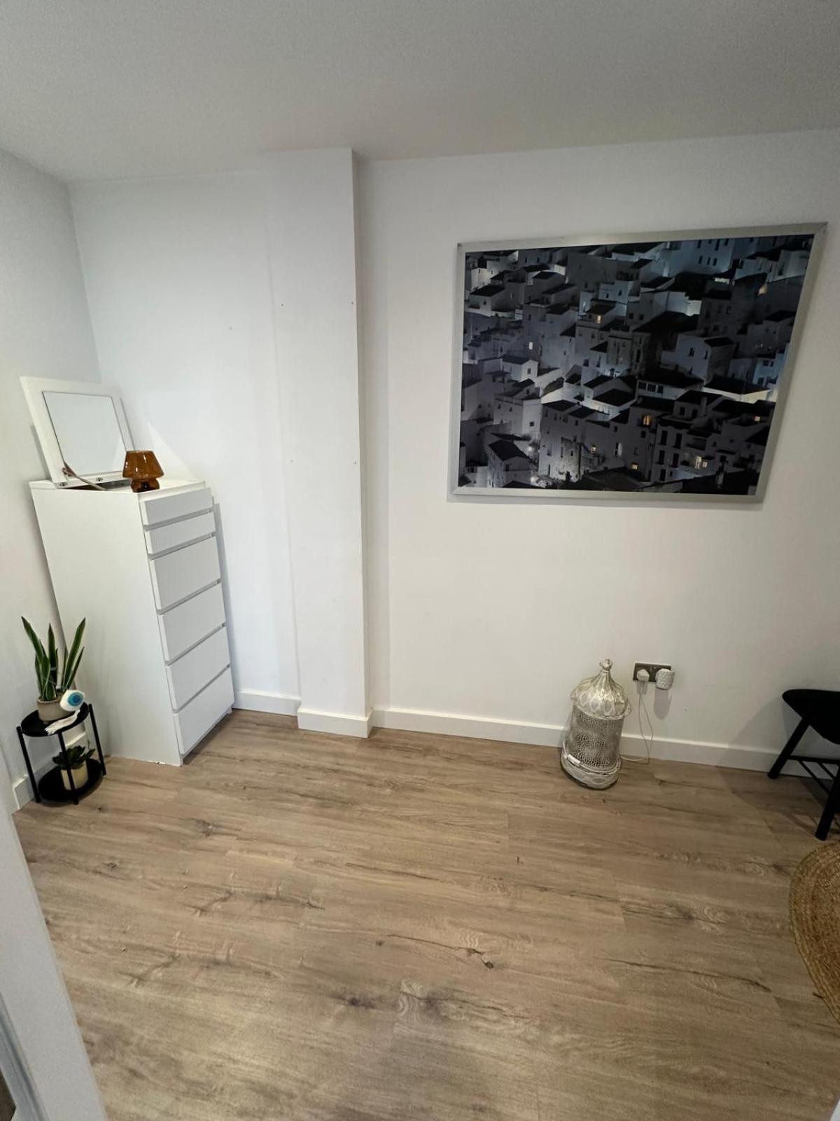 Apartment 269 Main Street 3 Bedrooms Gem