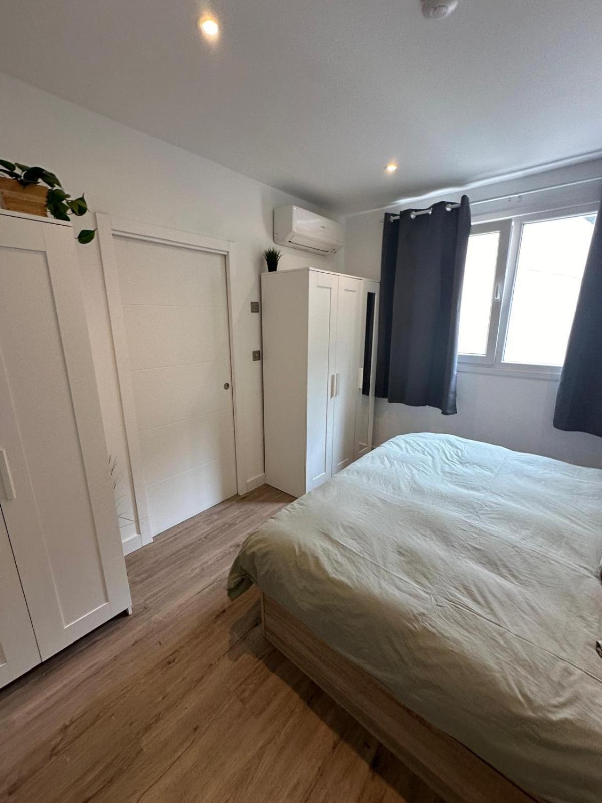 269 Main Street 3 Bedrooms Gem Apartment Gibraltar