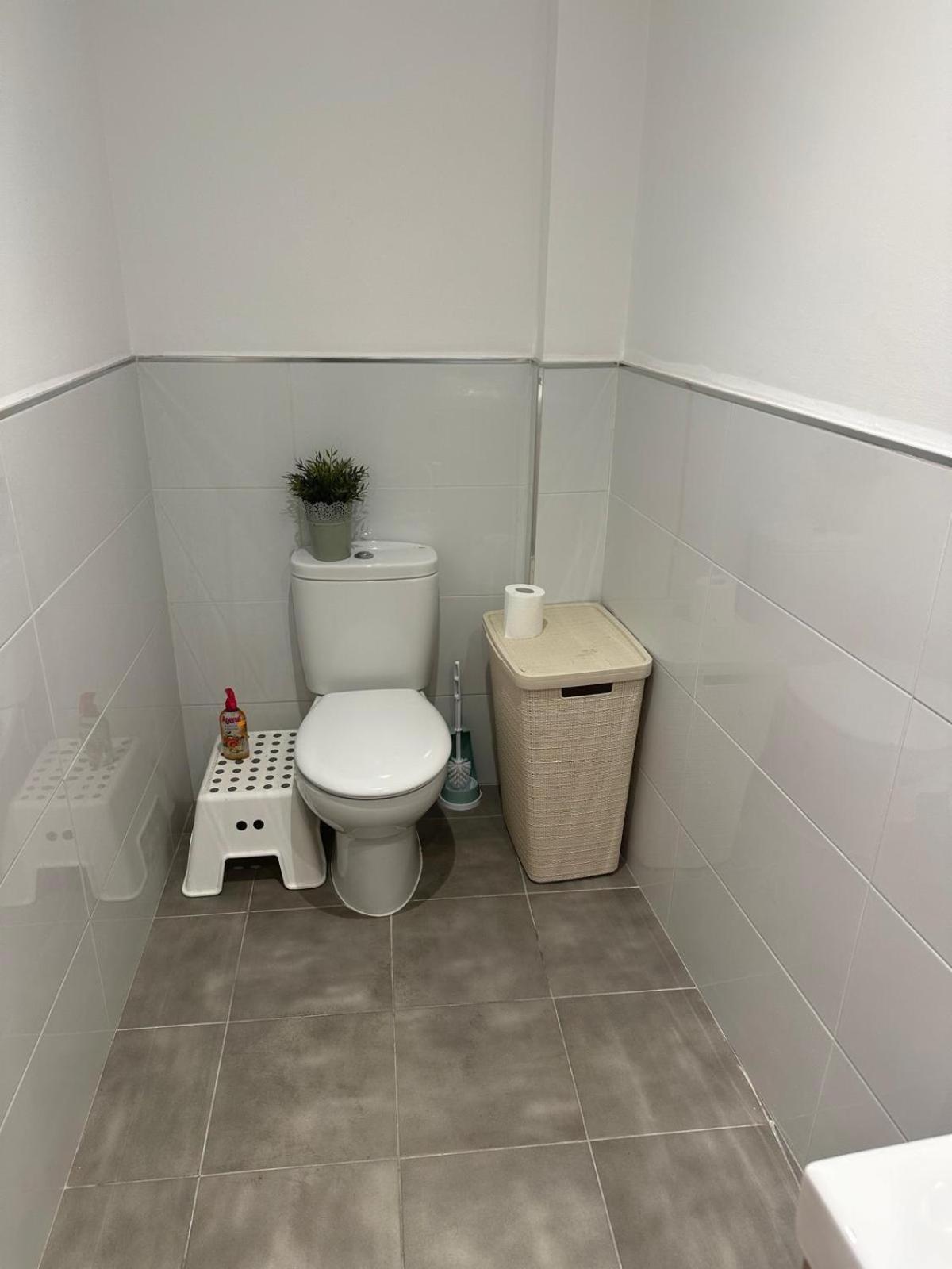 269 Main Street 3 Bedrooms Gem Apartment