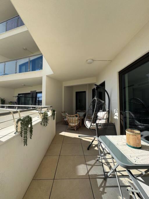Luxury 1 Bed With Pool And Sea Views Gibraltar