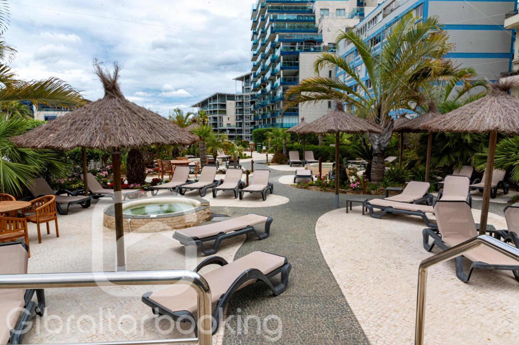 Căn hộ Britain In The Sun At Luxurious Ocean Village *