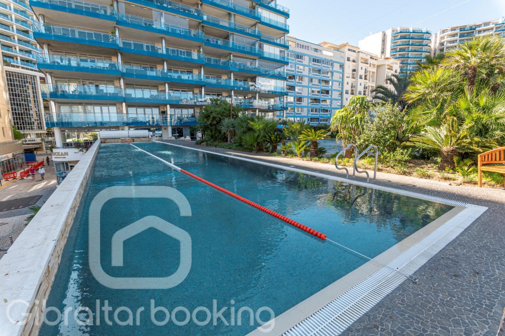 Britain In The Sun At Luxurious Ocean Village Căn hộ *
