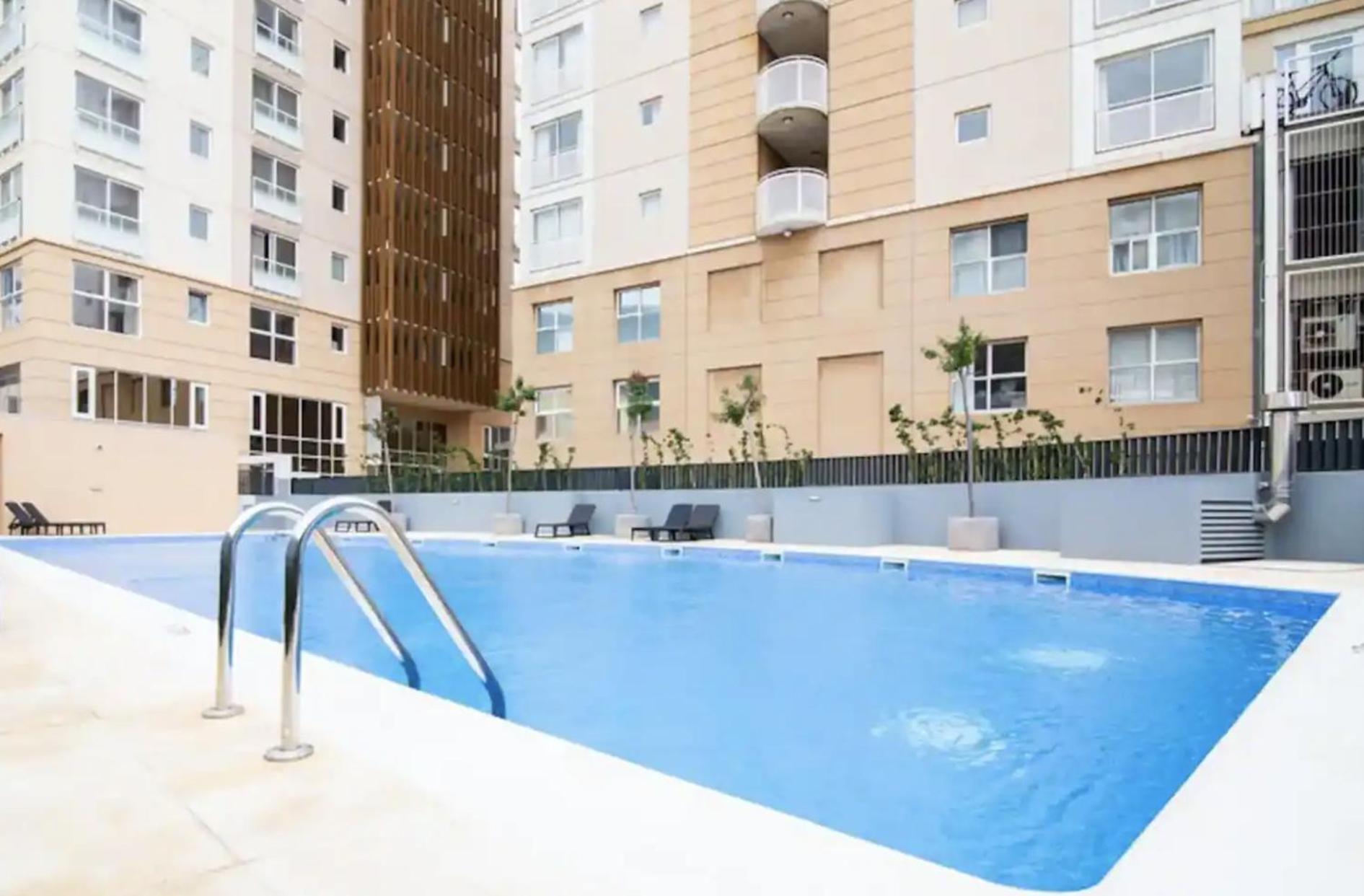 West One Apartamento *