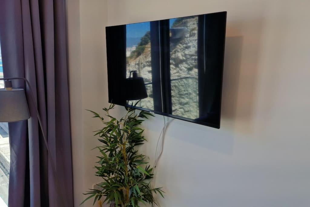 Forbes Suite1203-hosted By Sweetstay * Gibraltar