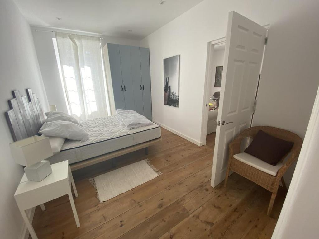 Bright And Lovely 1br In Prime King Stre Gibraltar