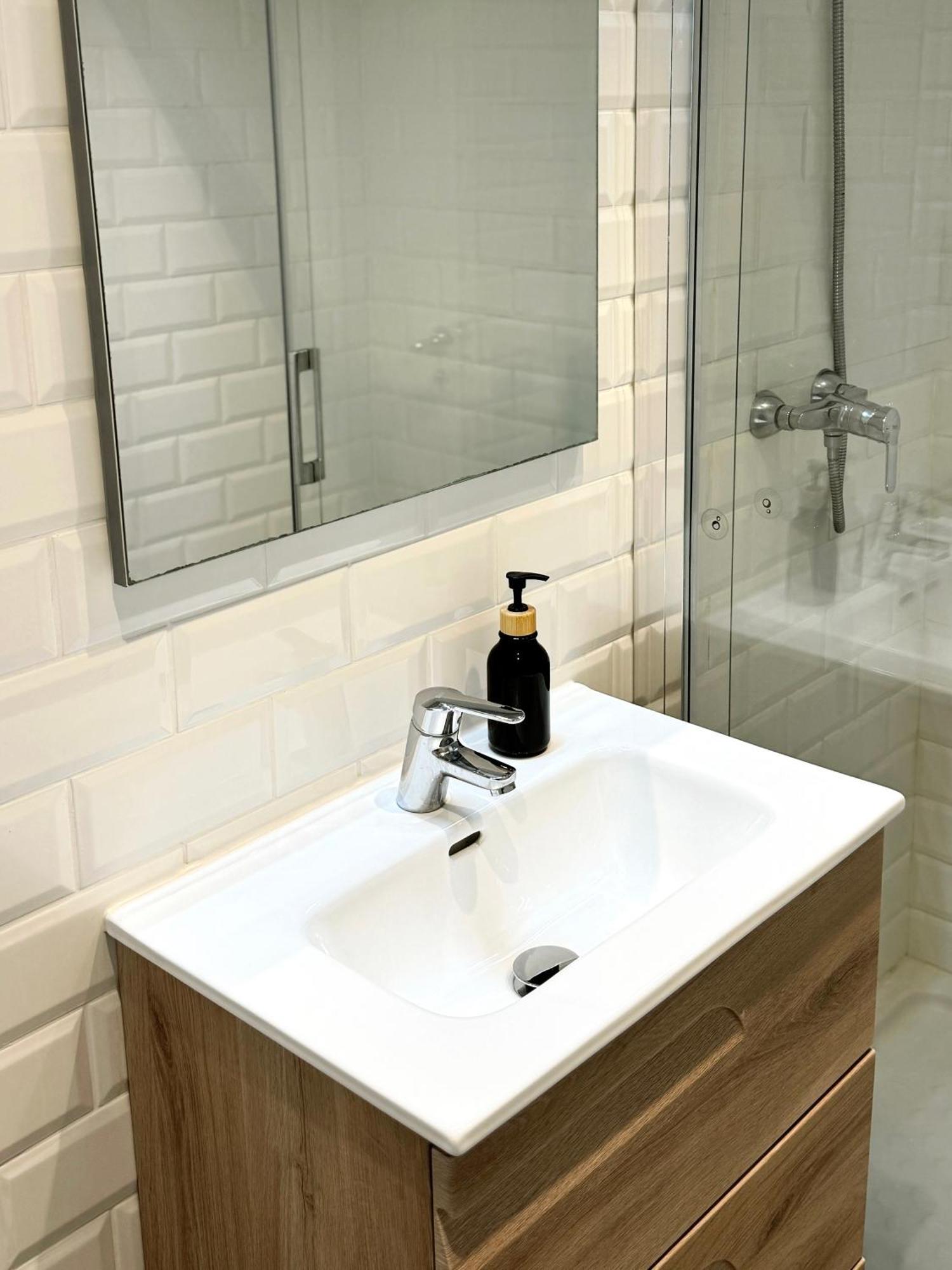 Apartment Delightful Centre Clarendon - Grand House Gibraltar