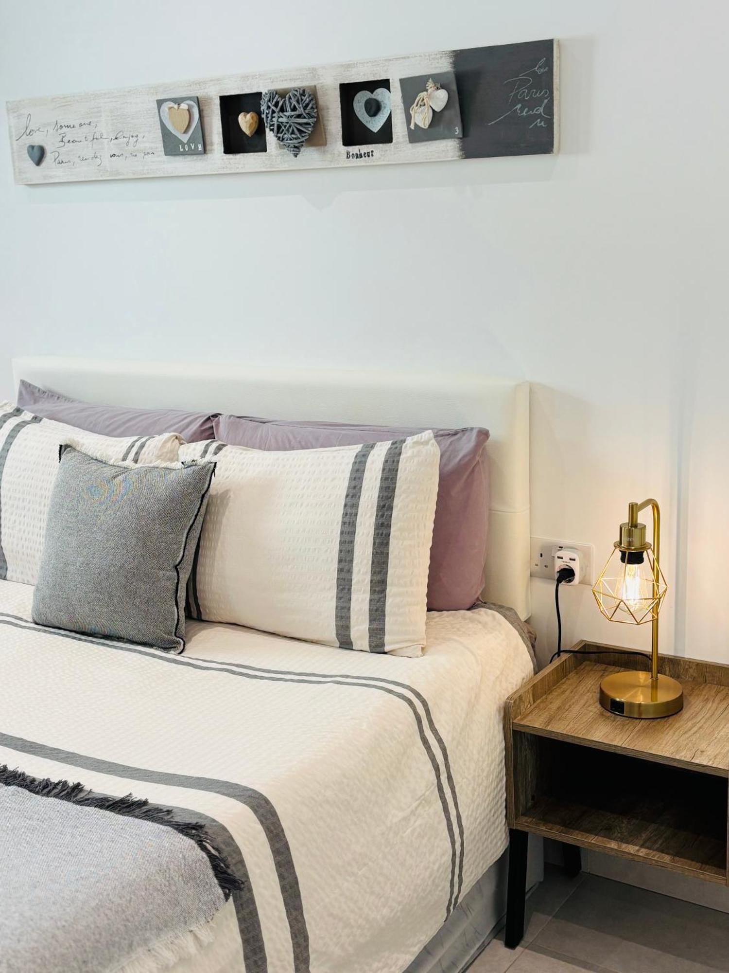 Apartment Gibraltar Central Suites Gibraltar
