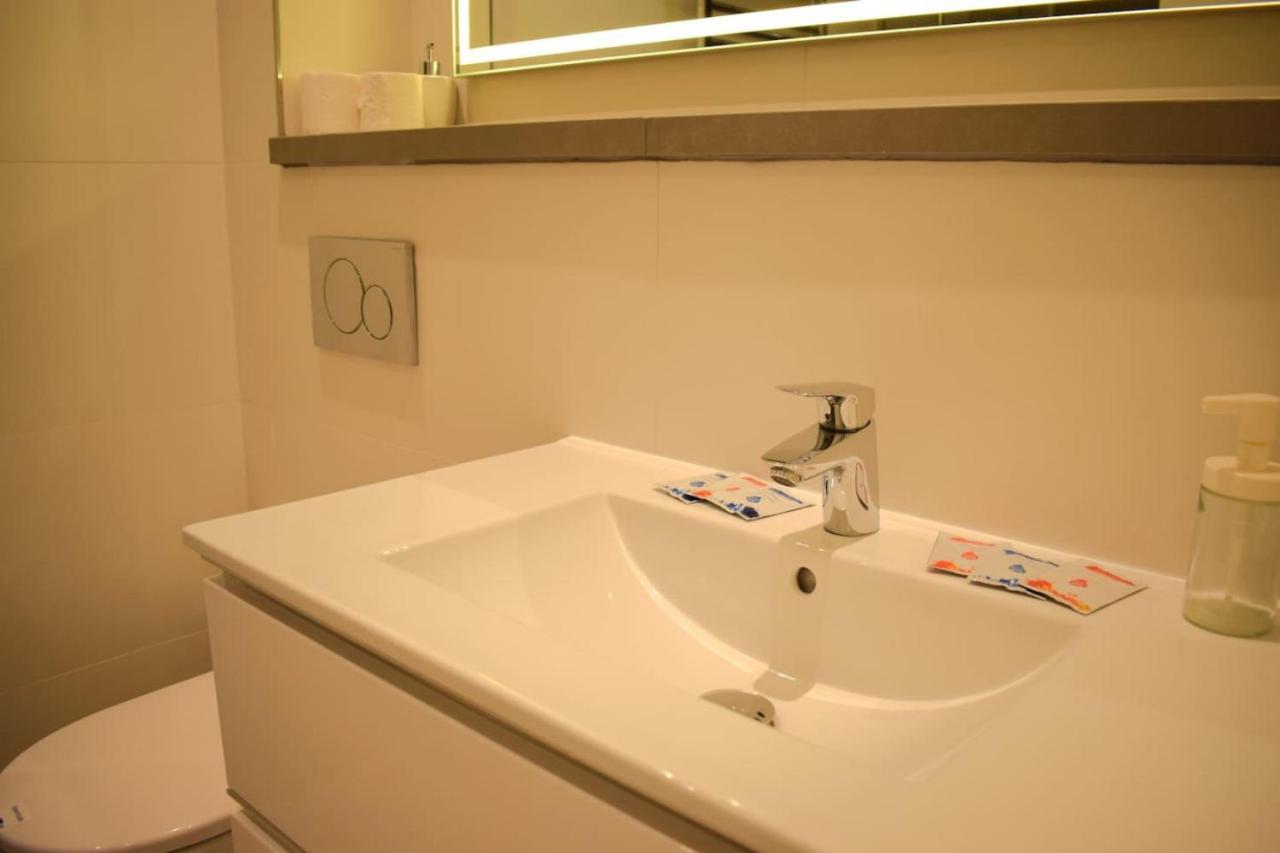Marina Club 2 Bedroom Get-away Apartment