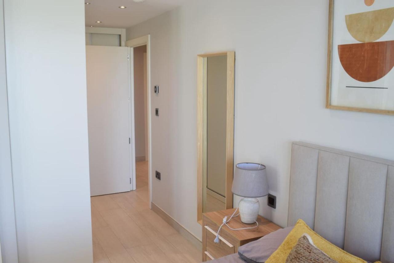 Marina Club 2 Bedroom Get-away Apartment *