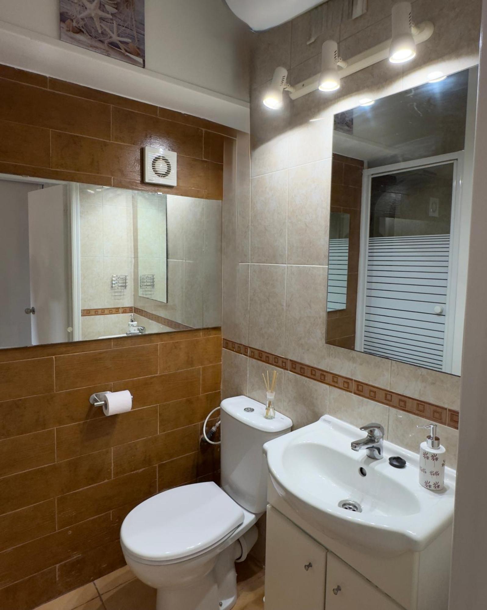 Apartment Cosy In Centre With Pool *