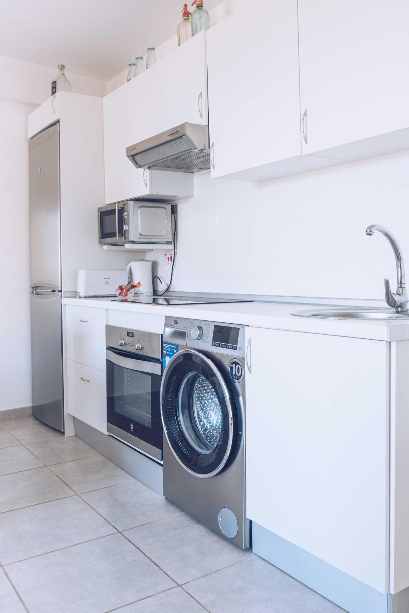 Apartment Bright And Lovely 1br Penthouse In King Street Gibraltar