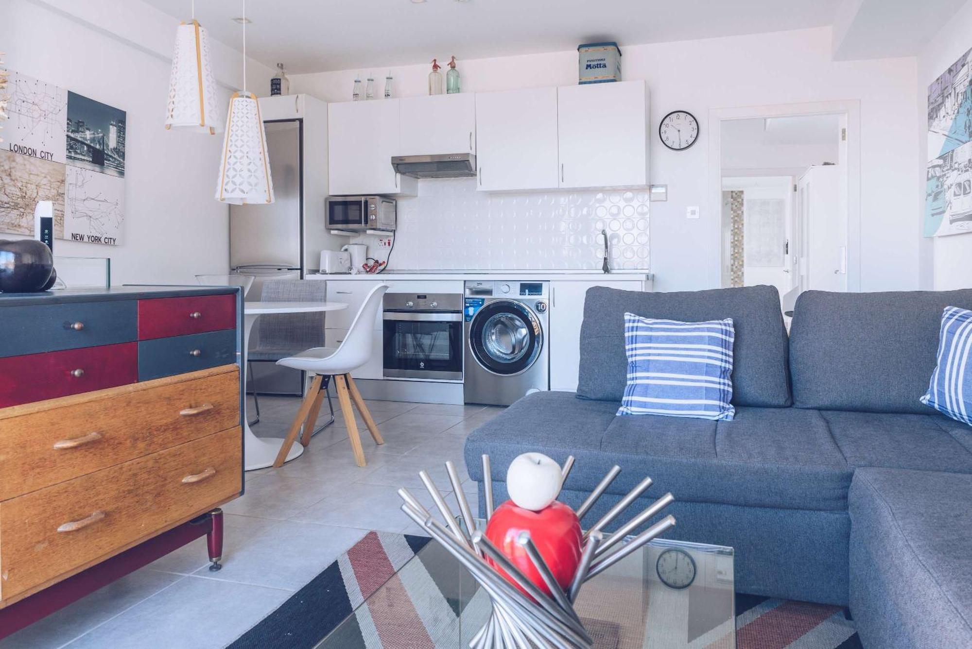 Bright And Lovely 1br Penthouse In King Street * Gibraltar