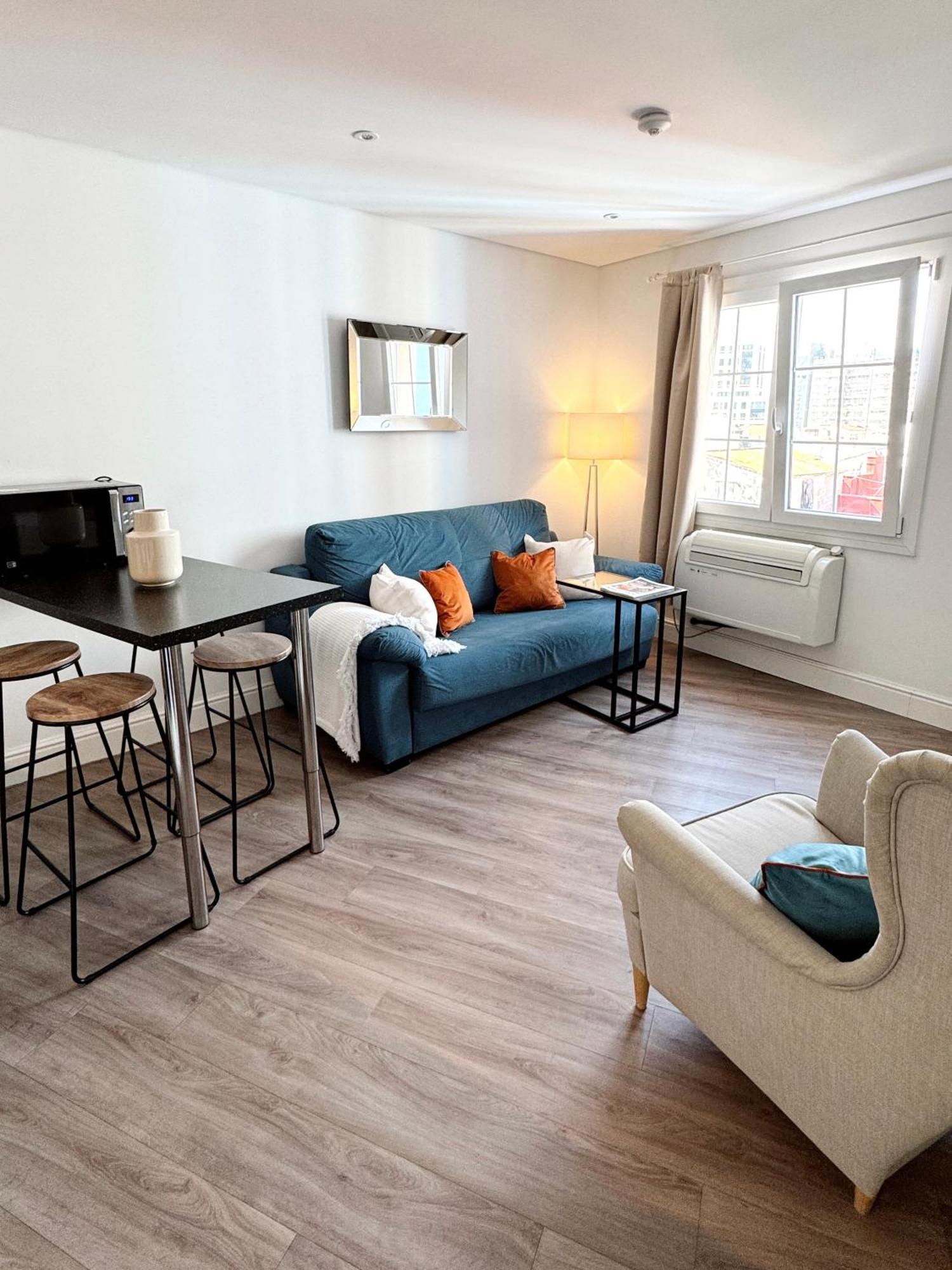 Deluxe Centre Two Bedroom - Grand House Gibraltar