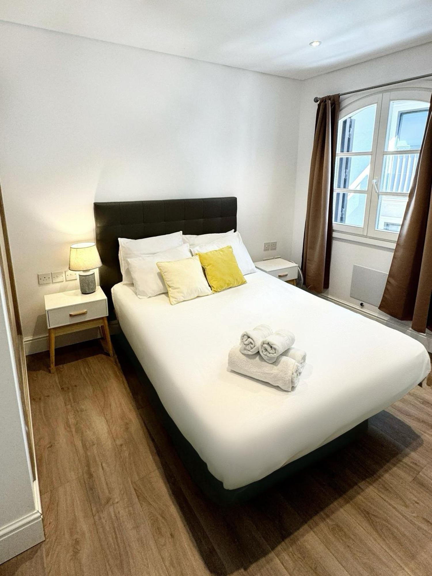 Fabulous Centre - Grand House Apartamento Gibraltar