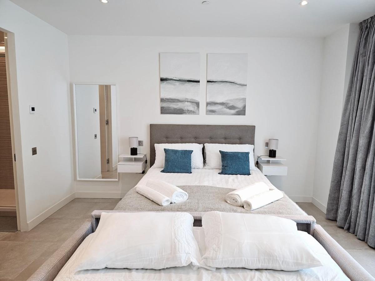 18th Floor Luxury Apartment Gibraltar