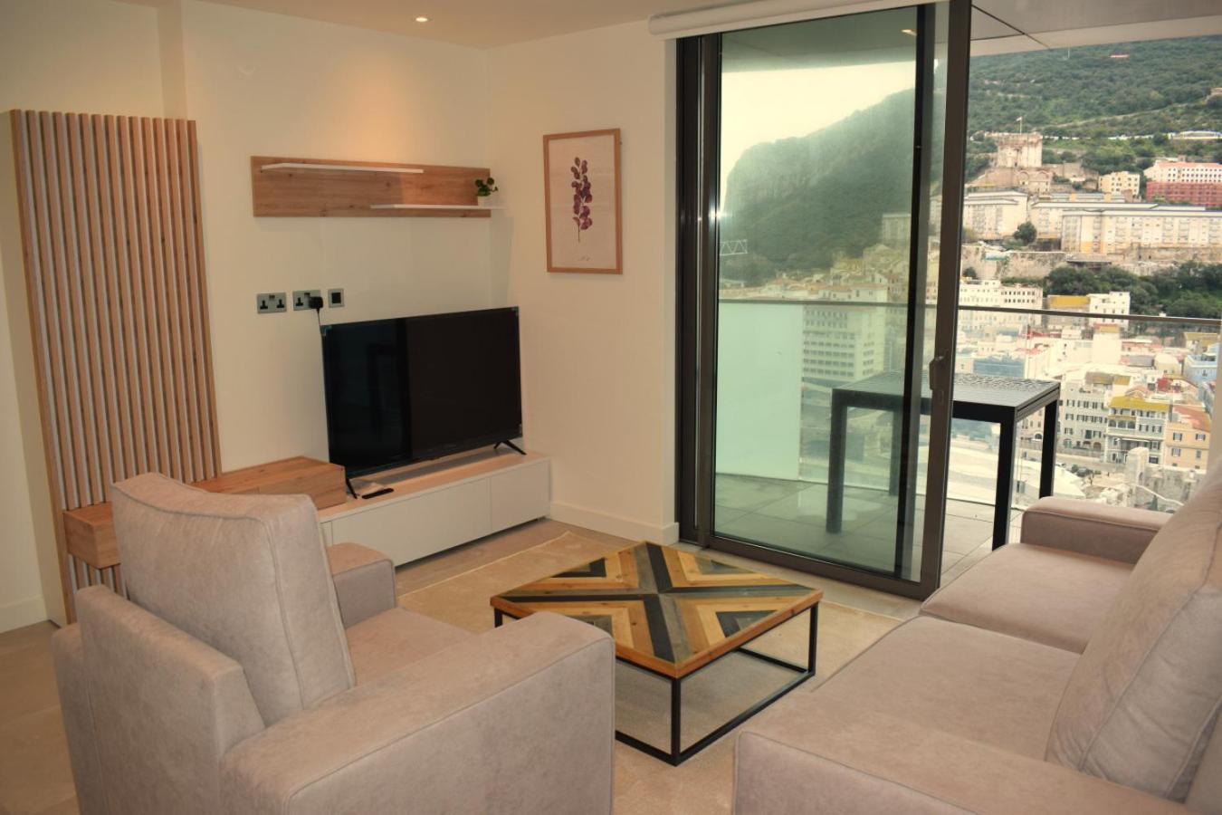 20th Floor 1 Bedroom Retreat Apartment *