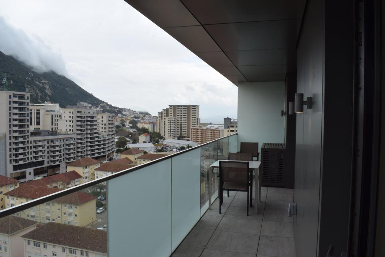 Căn hộ Views Of The Rock 14th Floor Gibraltar