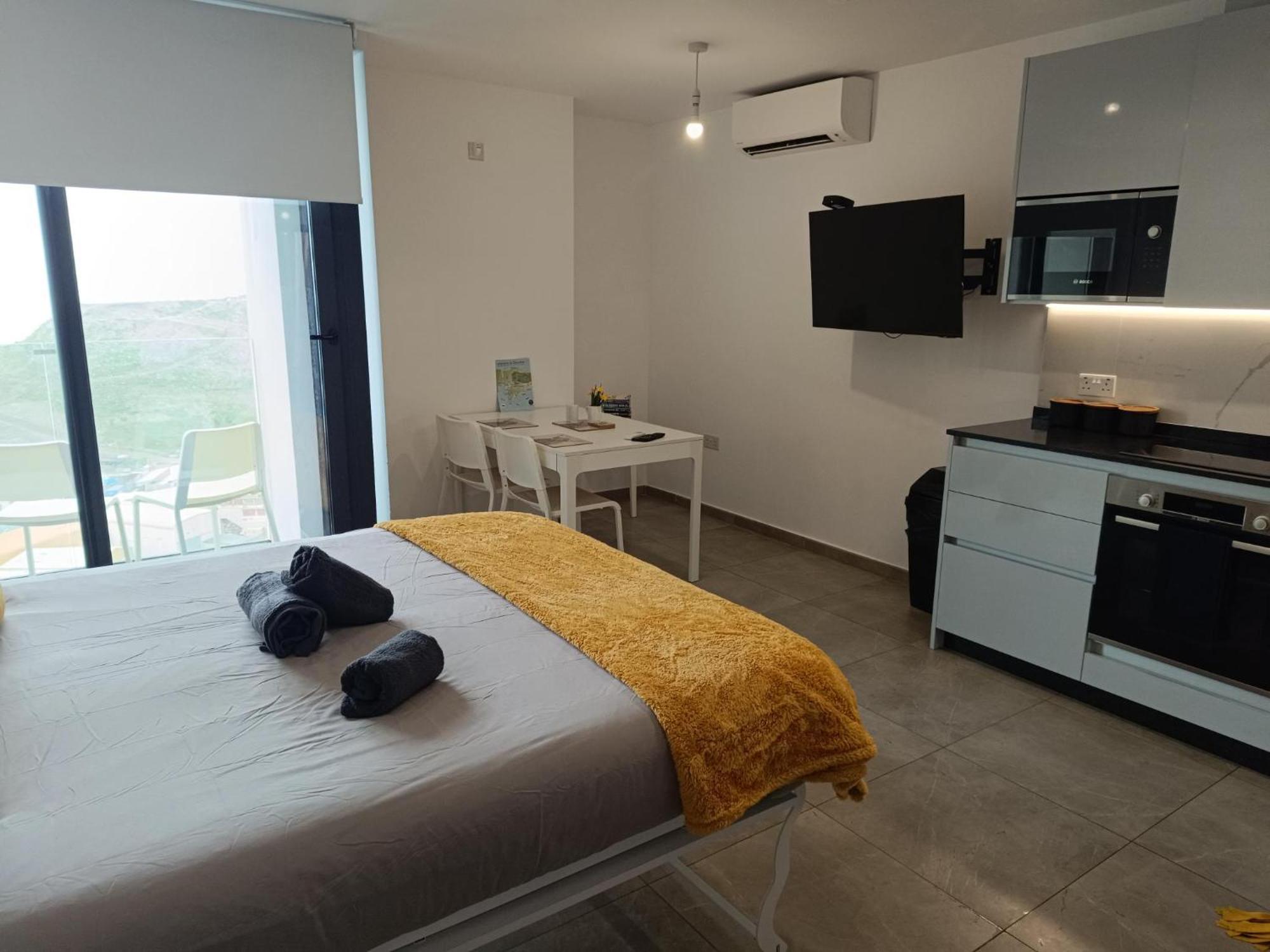 Căn hộ E1 Studios, Sea & Views, High Floor