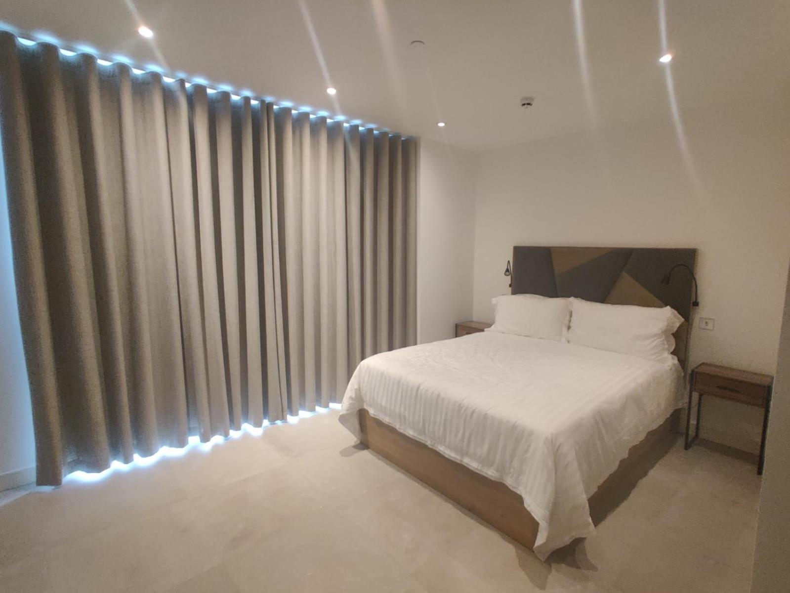 Self-catering * Gibraltar