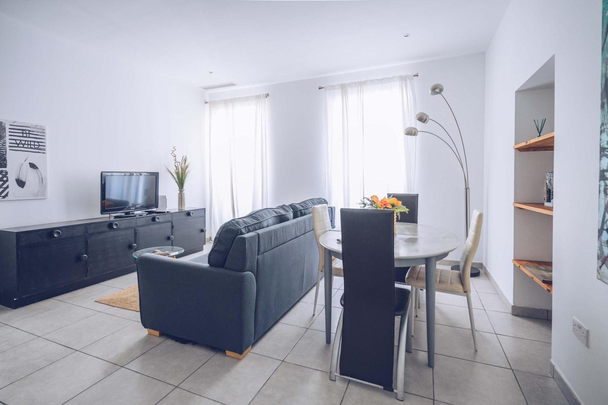 2br In The Zoko Contemporary And Convenient Apartment Gibraltar