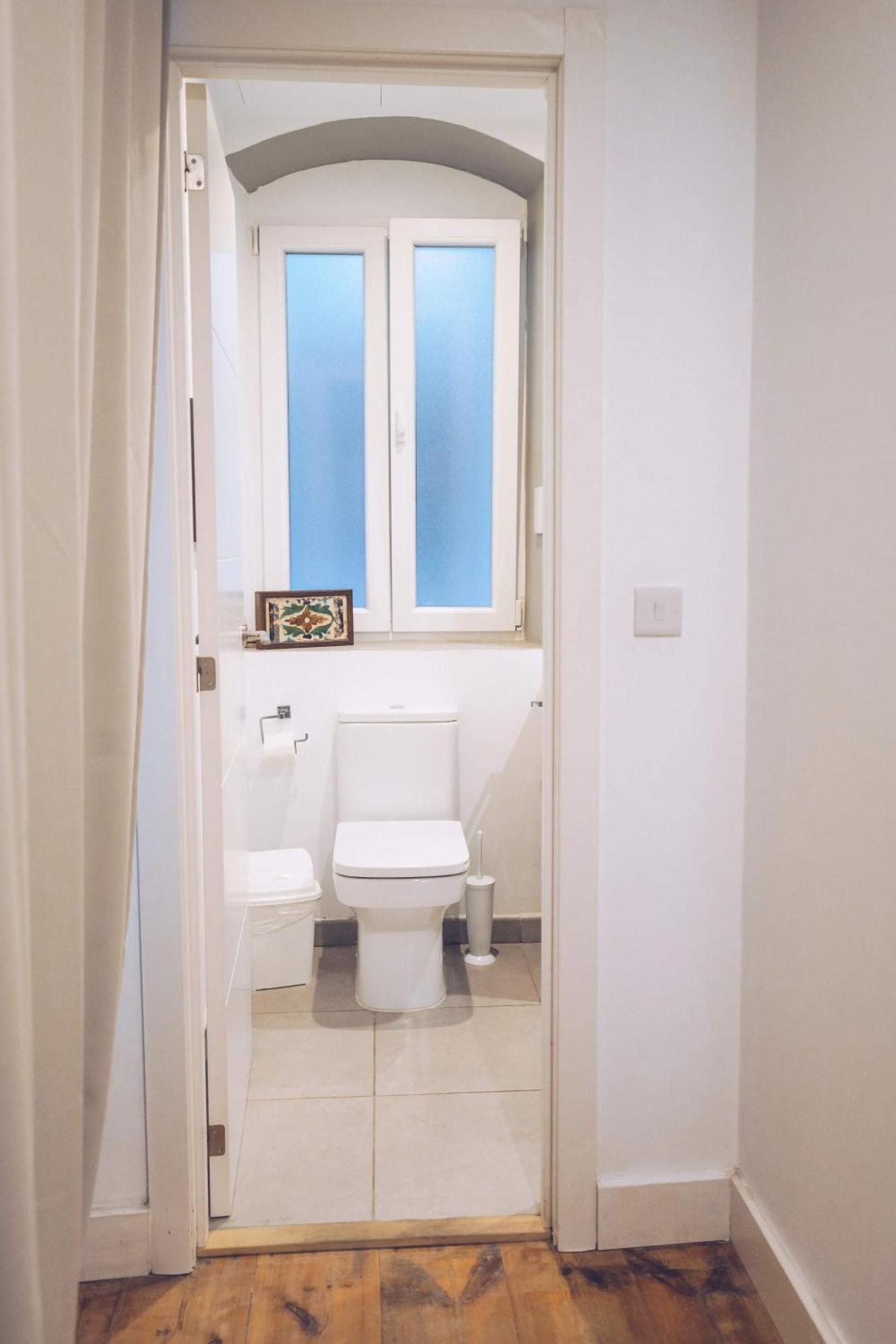Apartment Stunning 2-br In The Nook With Lift Access And Prime Location *
