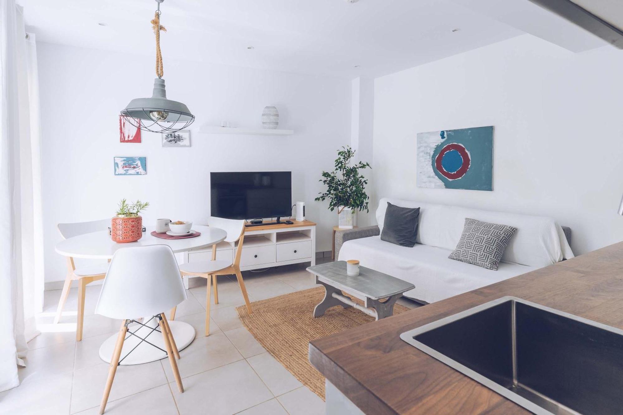 Apartment 1br W Private Patio In The Nook Your Quiet Refuge *