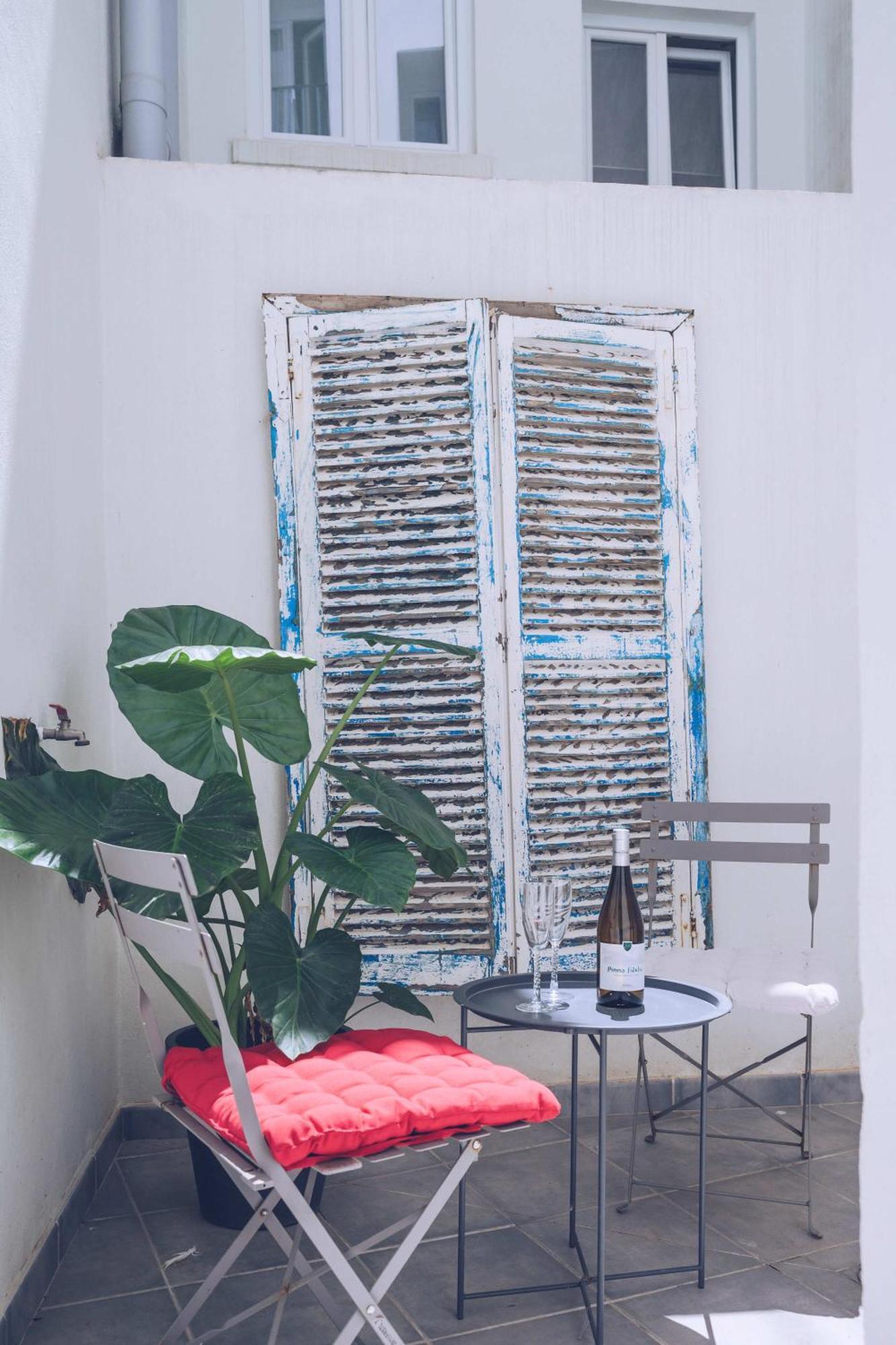 1br W Private Patio In The Nook Your Quiet Refuge Apartment Gibraltar