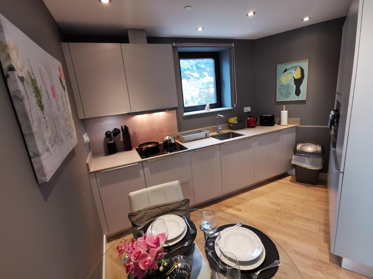 Kings Wharf Quay29 - Large With 3 Pools - Gym - Rock Views - And Short Let In Apartamento Gibraltar