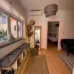 2Br Maisonette 1 Min Walking From The Sea