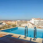 The Residence City Centre - Modern Family Apartment With Rooftop Pool & Terrace - Children Stay For Free