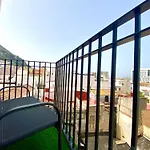 Stunning City Centre Penthouse With Private Balcony - Grand Central House