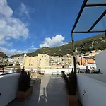 Sleek Oasis In The Heart Of Gibraltar - Sleeps 6
