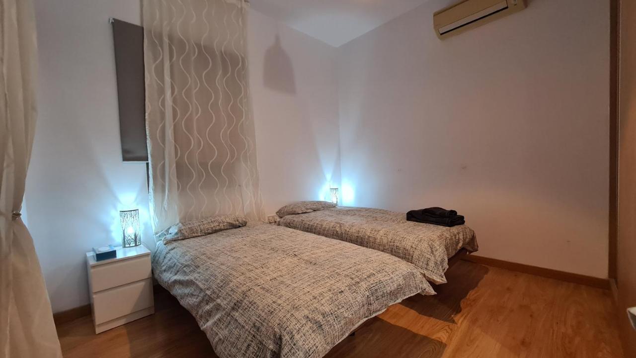 Apartamento 2 Bedroom Flat On Main Street Gibraltar
