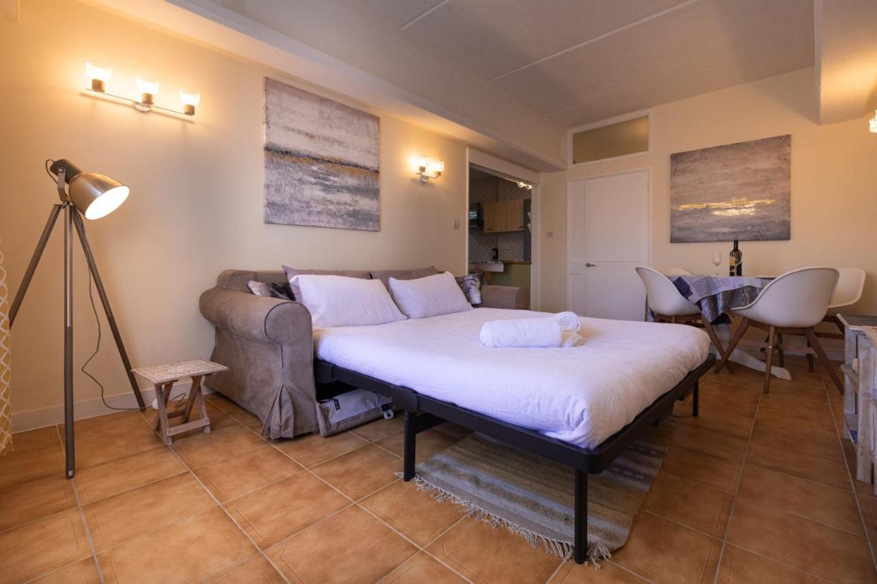 Ocean Heights Suite-hosted By Sweetstay * Gibraltar