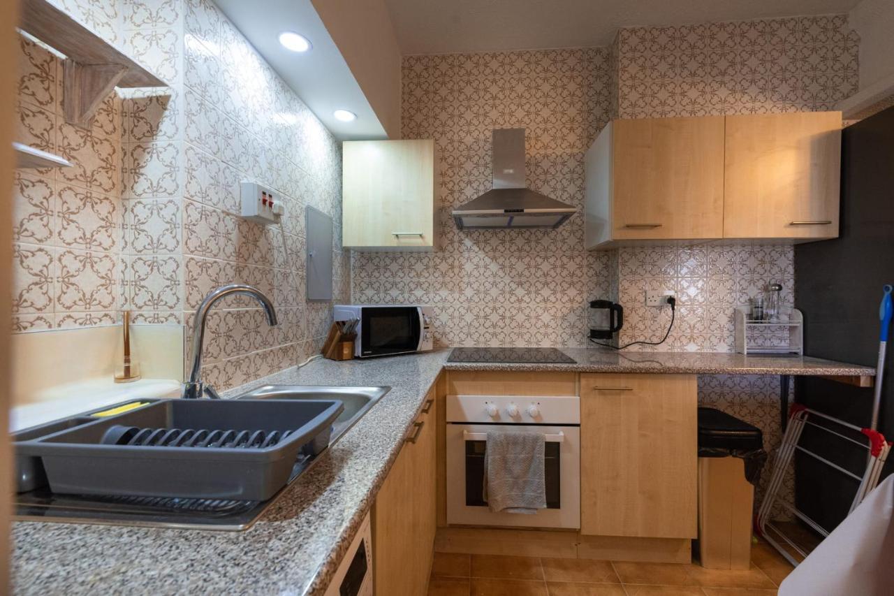 Ocean Heights Suite-hosted By Sweetstay * Gibraltar