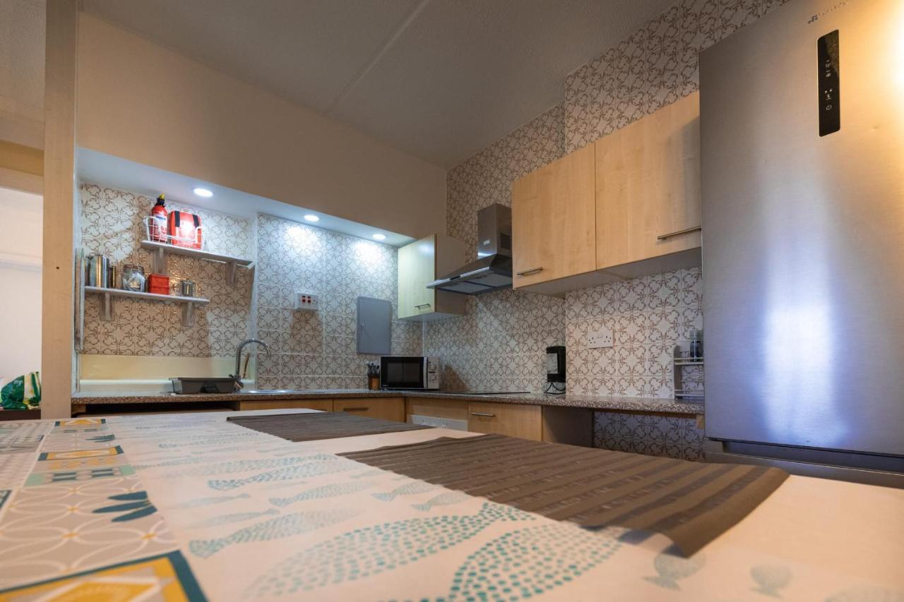 Ocean Heights Suite-hosted By Sweetstay * Gibraltar