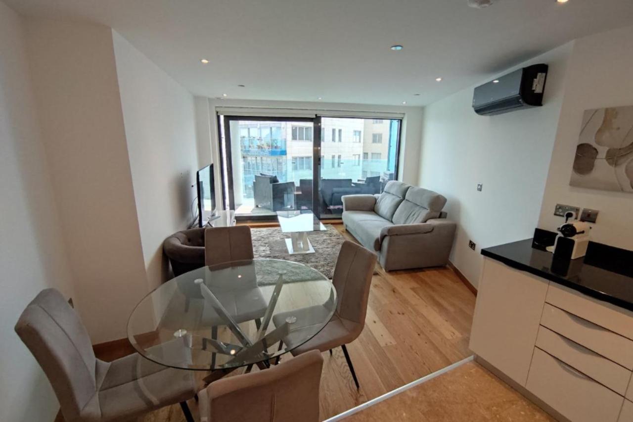 Seaside Serenity Oasis - High Floor - Stunning Views Apartment